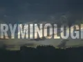 Napis KRYMINOLOGIA na tle nieba z chmurami. To słowo kluczowe, które pomaga zrozumieć definicję przestępczości.
