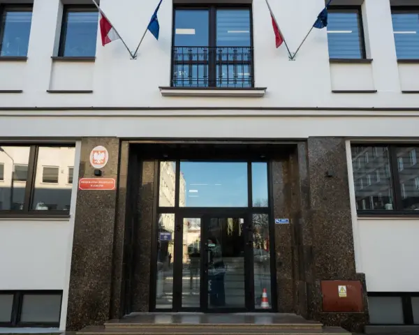 Budynek Prokuratury Regionalnej w Lublinie. Zastanawiasz się, ile czasu ma prokuratura na rozpatrzenie sprawy?